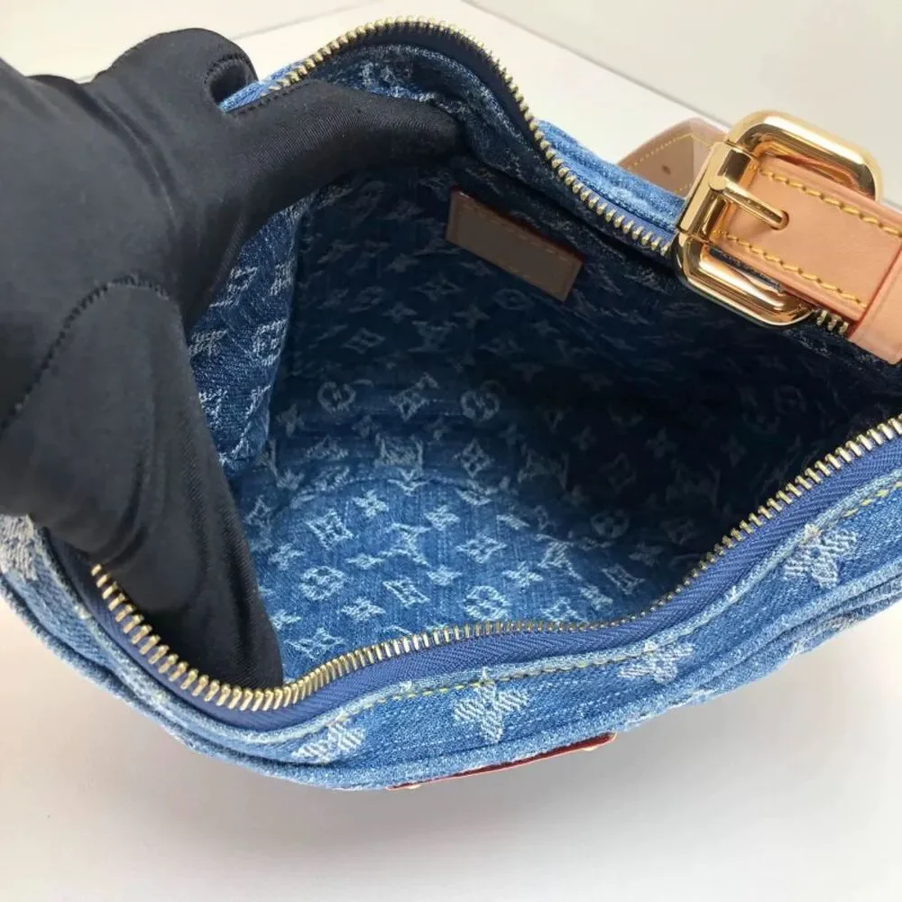 Louis Vuitton Women Pre-Loved Bag Very Good Condition